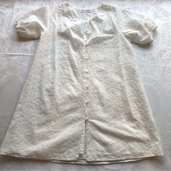 Zara Girls Size 13-14 White Embroidered Lined Short Sleeves Dress Button-Up - Picture 1 of 16